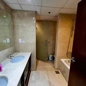 https://marina-quays-north.dubaihotelsoffers.com